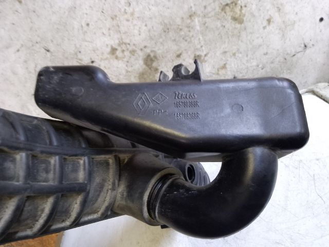 bontott DACIA DUSTER Légbeömlő Cső