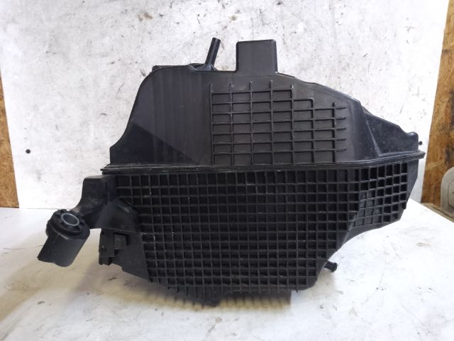 bontott DACIA DUSTER Légszűrő Ház