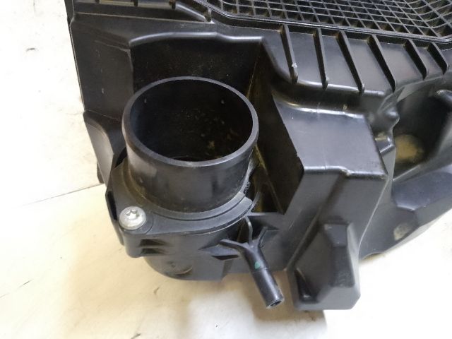 bontott DACIA DUSTER Légszűrő Ház