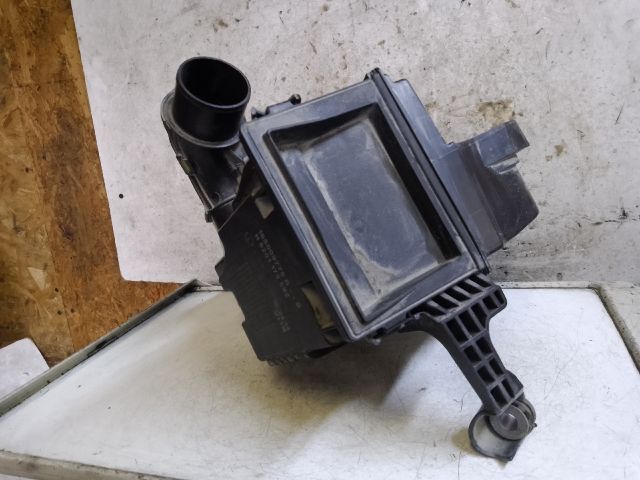 bontott DACIA DUSTER Légszűrő Ház