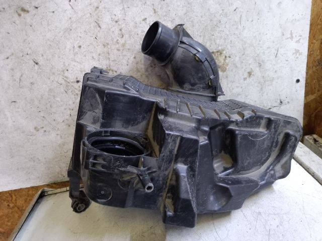 bontott DACIA DUSTER Légszűrő Ház