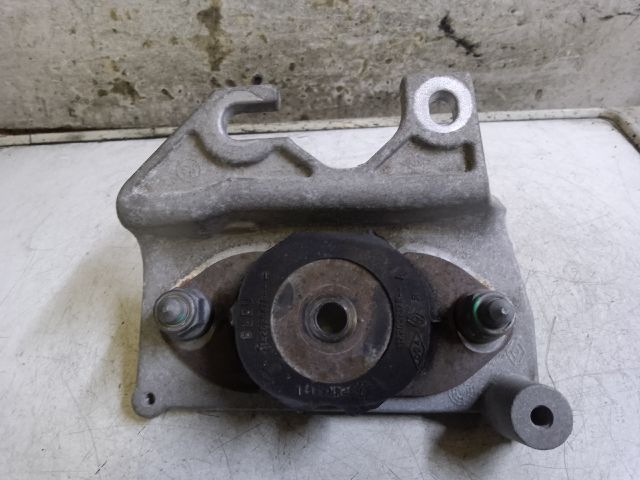 bontott DACIA DUSTER Motor Tartó Bak (Fém)