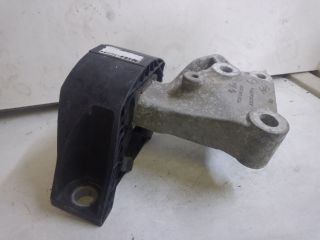 bontott DACIA DUSTER Motor Tartó Bak Jobb