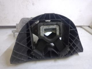 bontott DACIA DUSTER Motor Tartó Bak Jobb