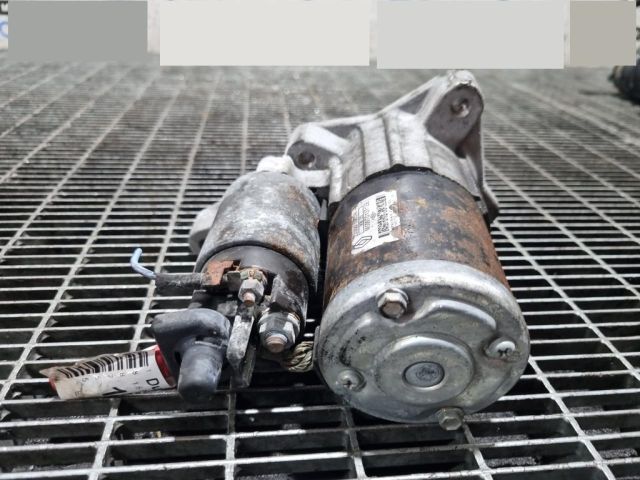 bontott DACIA DUSTER Önindító