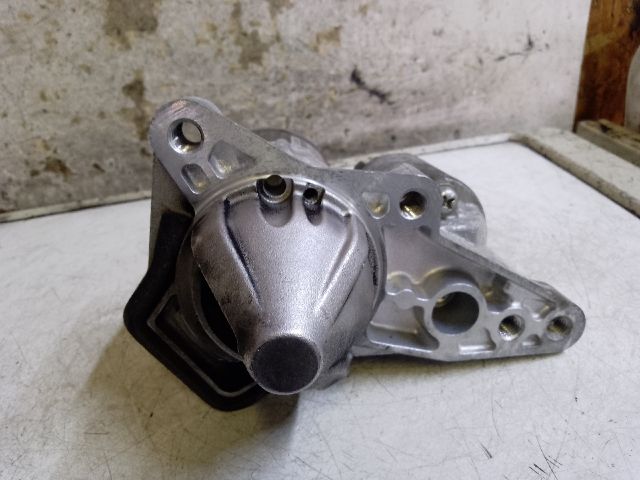 bontott DACIA DUSTER Önindító