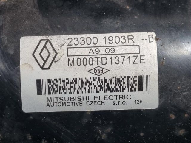 bontott DACIA DUSTER Önindító