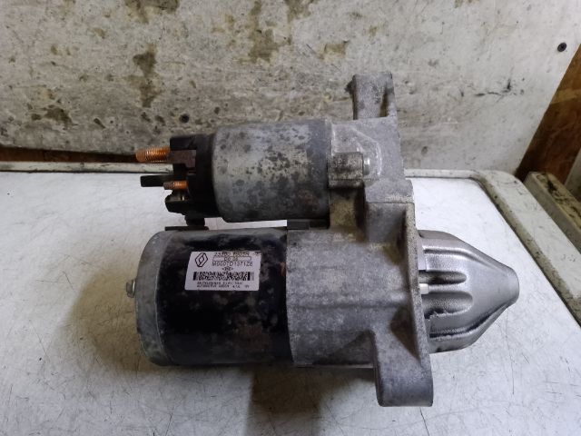 bontott DACIA DUSTER Önindító