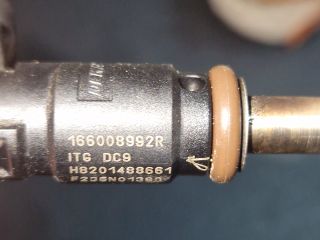 bontott DACIA DUSTER Porlasztó (1 db)