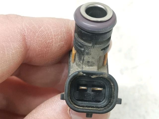 bontott DACIA DUSTER Porlasztó (1 db)