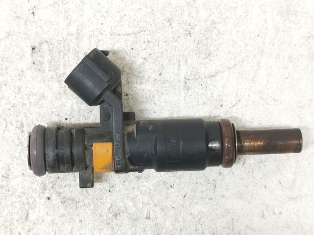 bontott DACIA DUSTER Porlasztó (1 db)