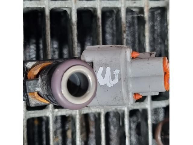 bontott DACIA DUSTER Porlasztó (1 db)