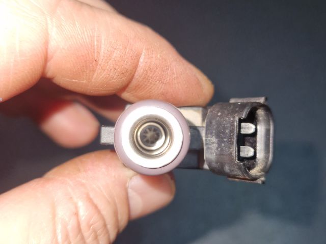 bontott DACIA DUSTER Porlasztó (1 db)