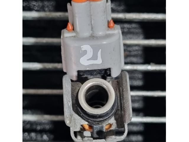 bontott DACIA DUSTER Porlasztó (1 db)