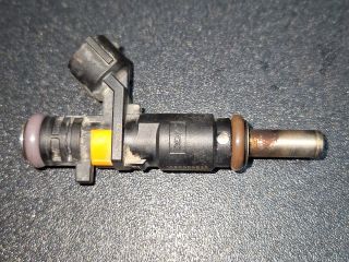 bontott DACIA DUSTER Porlasztó (1 db)