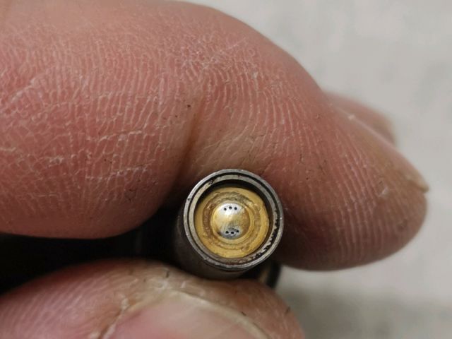 bontott DACIA DUSTER Porlasztó (1 db)