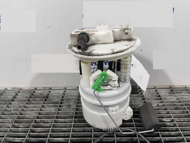 bontott DACIA DUSTER Üzemanyag Szivattyú