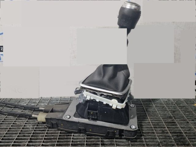 bontott DACIA DUSTER Váltó Kulissza