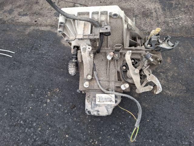 bontott DACIA DUSTER Váltó (Mechanikus)