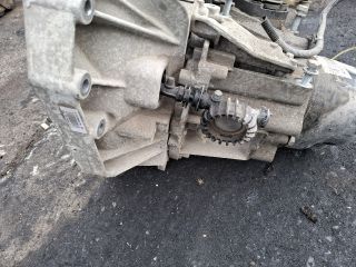 bontott DACIA DUSTER Váltó (Mechanikus)