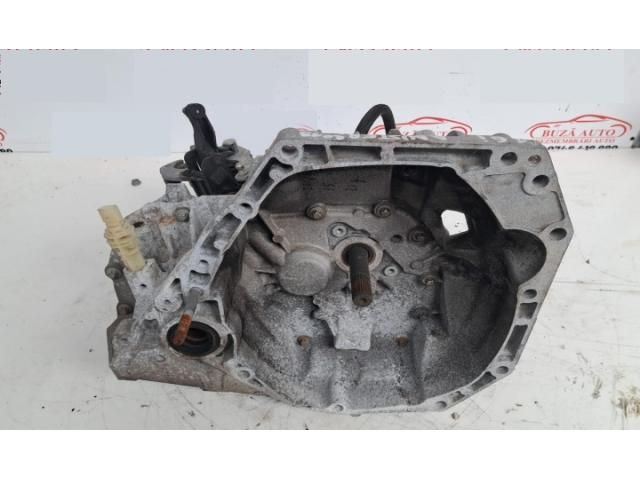 bontott DACIA DUSTER Váltó (Mechanikus)