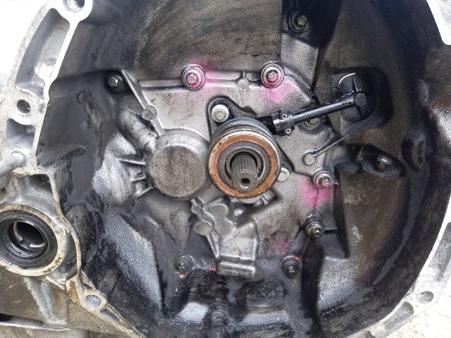 bontott DACIA DUSTER Váltó (Mechanikus)