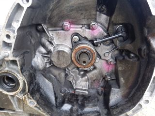 bontott DACIA DUSTER Váltó (Mechanikus)