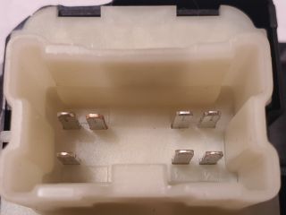 bontott DACIA DUSTER Ablakemelő Kapcsoló Négyes / Kettes