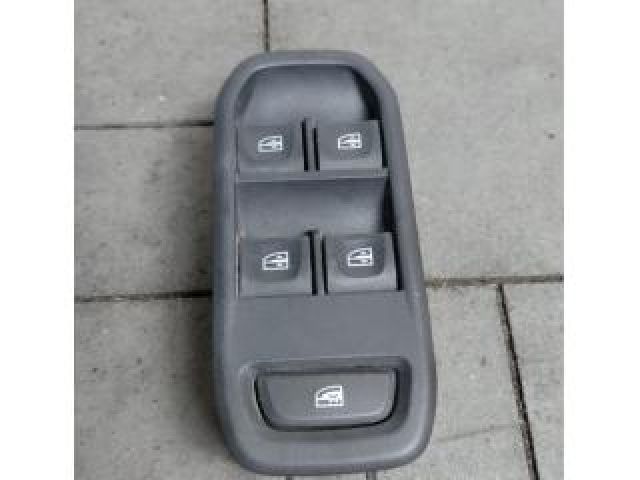 bontott DACIA DUSTER Ablakemelő Kapcsoló Négyes / Kettes