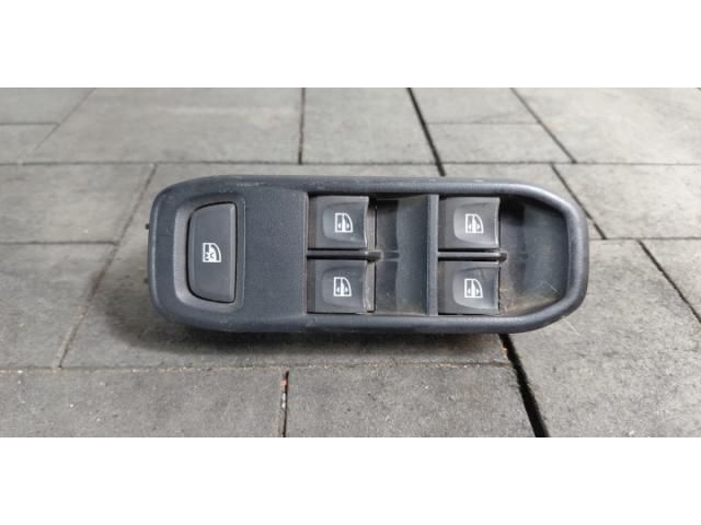 bontott DACIA DUSTER Ablakemelő Kapcsoló Négyes / Kettes