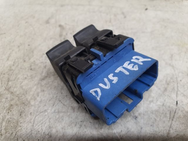 bontott DACIA DUSTER Ablakemelő Kapcsoló Négyes / Kettes