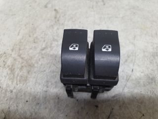 bontott DACIA DUSTER Ablakemelő Kapcsoló Négyes / Kettes