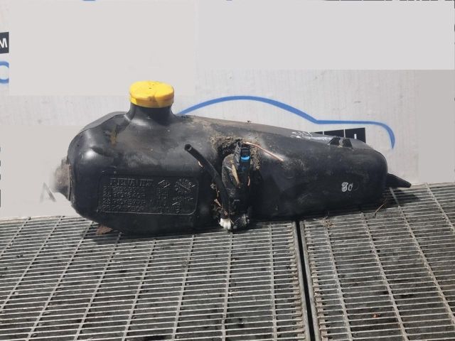 bontott DACIA DUSTER Ablakmosó Tartály