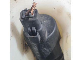 bontott DACIA DUSTER Ablakmosó Tartály