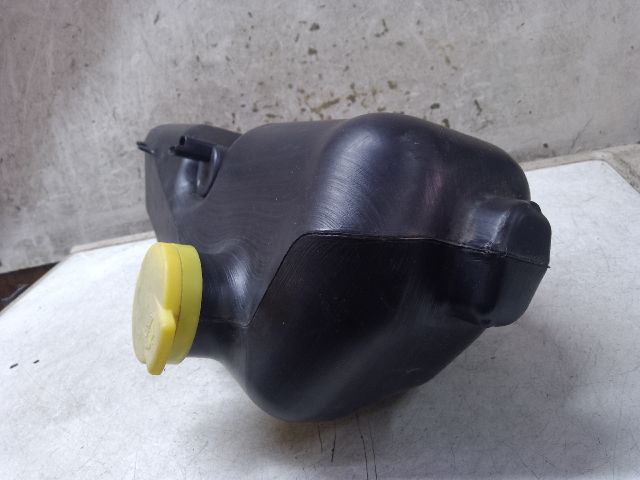 bontott DACIA DUSTER Ablakmosó Tartály