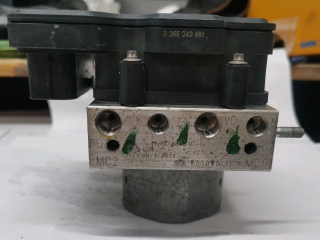 bontott DACIA DUSTER ABS Kocka