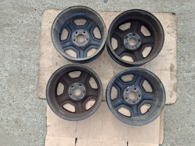 bontott DACIA DUSTER Acélfelni (1 db)