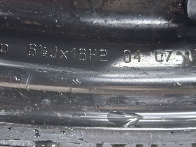 bontott DACIA DUSTER Acélfelni Gumival (1 db)