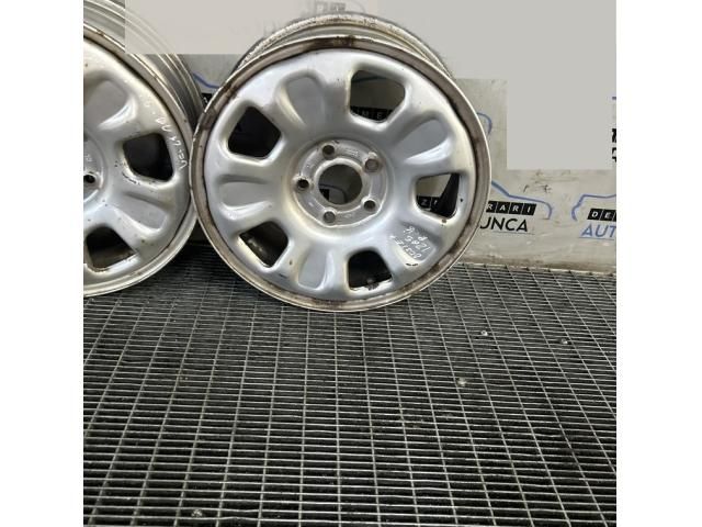 bontott DACIA DUSTER Acélfelni Szett