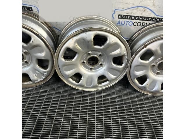 bontott DACIA DUSTER Acélfelni Szett