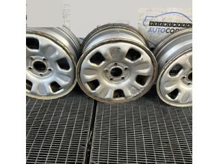 bontott DACIA DUSTER Acélfelni Szett