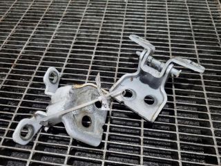 bontott DACIA DUSTER Ajtó Zsanér (Pozíciófüggetlen)