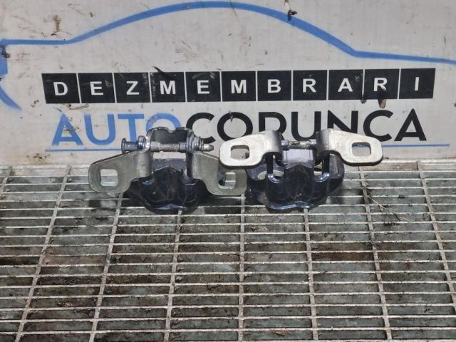 bontott DACIA DUSTER Ajtó Zsanér (Pozíciófüggetlen)