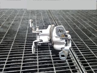 bontott DACIA DUSTER Ajtó Zsanér (Pozíciófüggetlen)