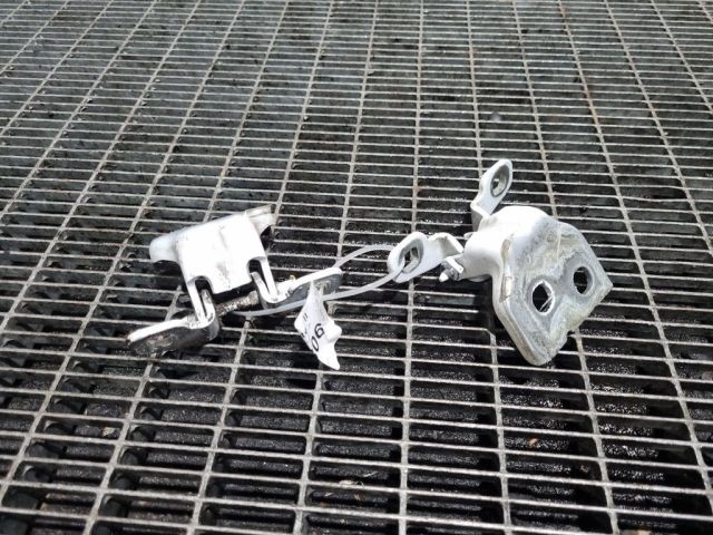 bontott DACIA DUSTER Ajtó Zsanér (Pozíciófüggetlen)