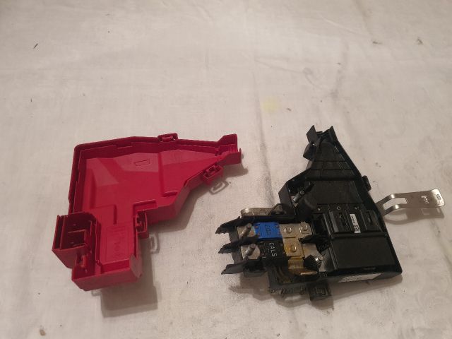 bontott DACIA DUSTER Akkumulátor Saru Elektronikával