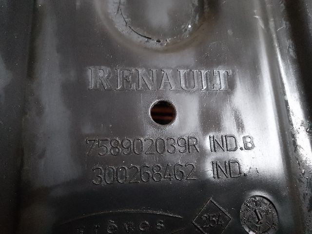 bontott DACIA DUSTER Alsó Motorburkolat