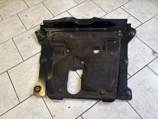 bontott DACIA DUSTER Alsó Motorburkolat