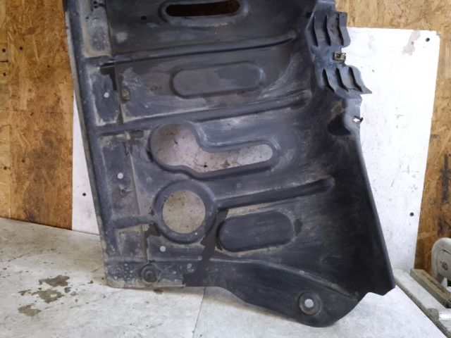 bontott DACIA DUSTER Alsó Motorburkolat