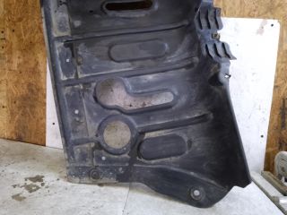 bontott DACIA DUSTER Alsó Motorburkolat